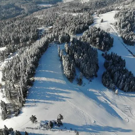 Ski-bike-hike 2, شقة